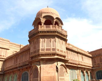 Junagarh Fort Bikaner, delhi to bikaner bus service, volvo bus from delhi to bikaner , bikaner tourism , bikaner sightseeing, Tourist Attractions In Bikaner, lalgarh palace and museum bikaner