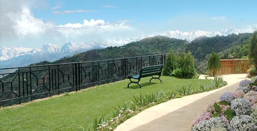 camping in dhanaulti, dhanaulti snowfall, dhanaulti hill station, dhanaulti sightseeing, eco park, surkanda devi temple, devgarh fort, trekking in dhanaulti, delhi to dhanaulti volvo bus, tempo traveller on rent in delhi, Luxury bus booking
