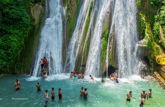 Mussoorie attractions, snowfall in mussoorie, nightlife in mussoorie, mussoorie trip from delhi, things to do in mussoorie, mussoorie sightseeing tour , delhi to mussoorie bus, delhi to mussoorie volvo, trekking in mussoorie
